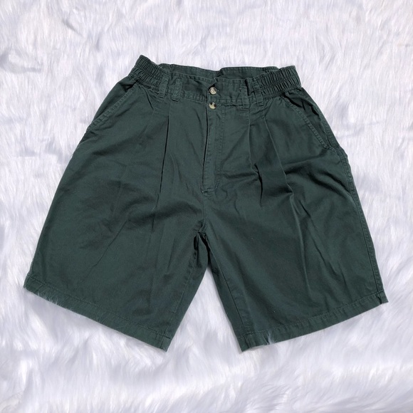Vintage Pants - Vintage express high waisted pleated shorts